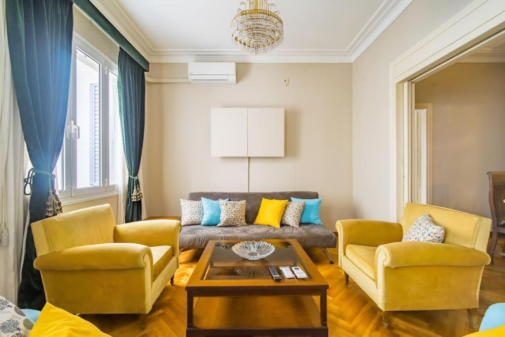 Emporikon Apartment Steps From Historic Center Атина Екстериор снимка